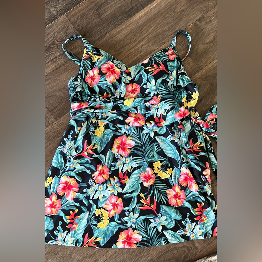 Old Navy Plus Size Swim Dress Tie at Waist